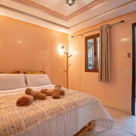 Private Riad 3Ch Salon, Terrasse Avec Jacuzzi , A Jemaa El Fna Marrakesh Exterior foto